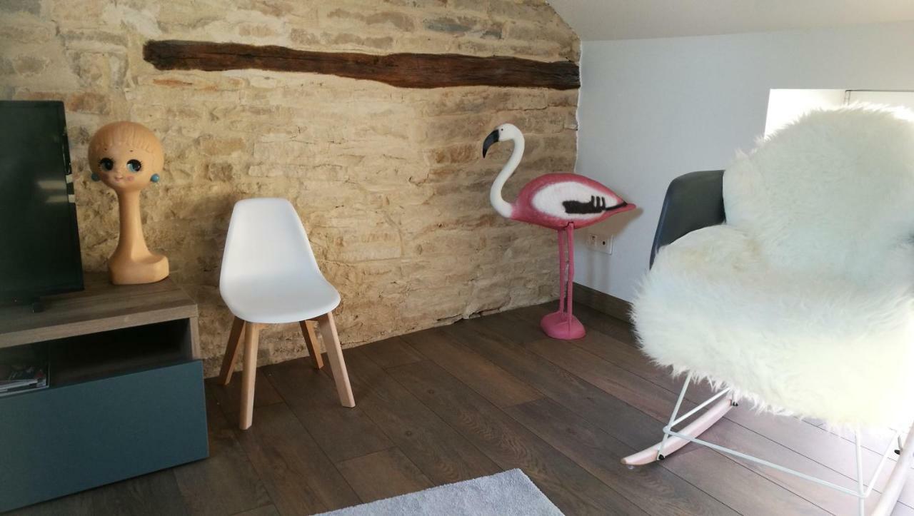Chez Twiggy - Guesthouse vintage à Prenois Esterno foto